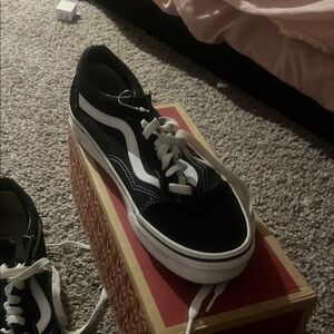 Vans Black and White Low-Top Shoes